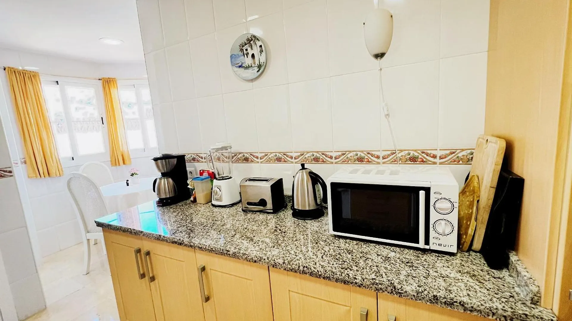 Apartment Serene Family Oasis: Poolside Retreat with Convenient Amenities Benalmadena Spain
